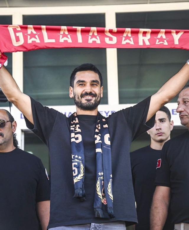 1756854542112033580.jpg 京多安免签加拉塔萨雷,曼城今夏送走6大功臣