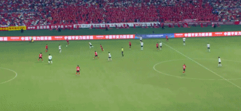 开云体育下载网页版-南通队2-1苏州队斩获9连胜,郭凯楠、金成民破门,纪振勇送礼