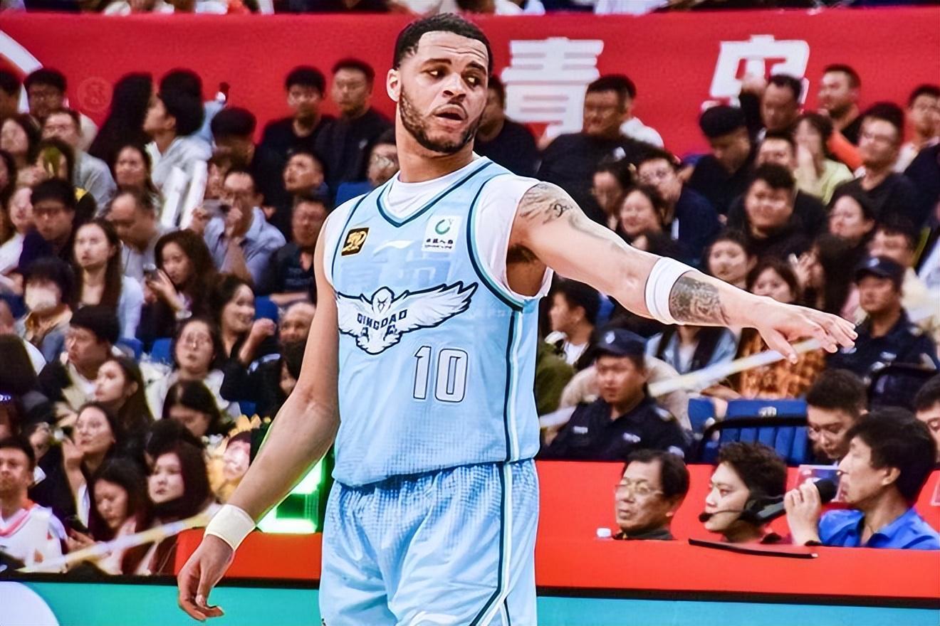 开云体育下载网页版-迅速敲定新赛季4大外援人选,青岛队制服组的效率相当不错?