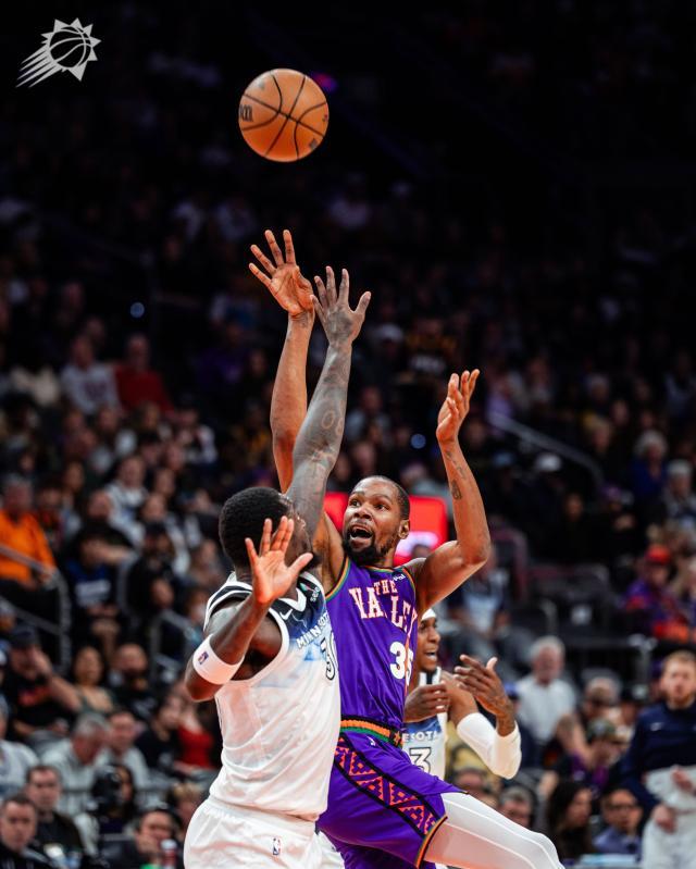 开云体育下载-关键战失误失分高达40！KD：我们让球迷和自己蒙羞