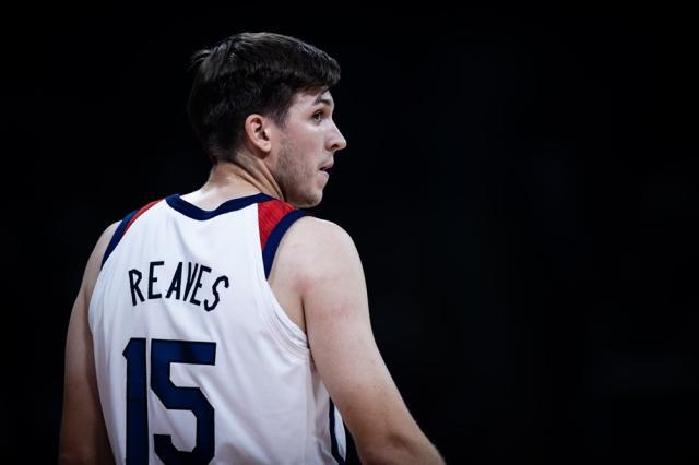 开云体育下载网址-里夫斯持续闪耀世界杯赛场，他的进步还未到尽头