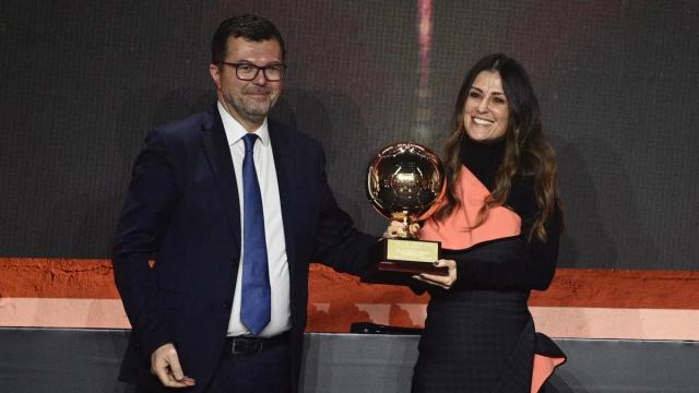 开云体育下载网址-【人物】格拉诺夫斯卡娅，让怨种切尔西活成精明财主