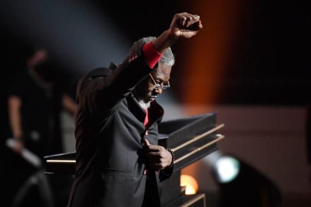 1631431199448006409.jpg 开云体育下载APP-大本:他们说我太矮了 你可以把我扔到场上试试