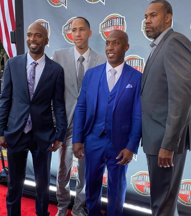 1631431345894073459.jpg 开云体育下载APP-大本:他们说我太矮了 你可以把我扔到场上试试