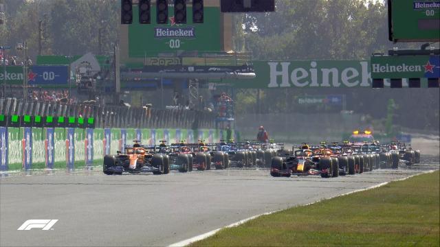 开云体育下载-意大利站里卡多夺冠 汉密尔顿维斯塔潘“惊天一撞”