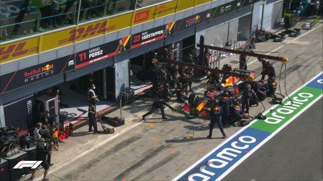 开云体育下载-意大利站里卡多夺冠 汉密尔顿维斯塔潘“惊天一撞”