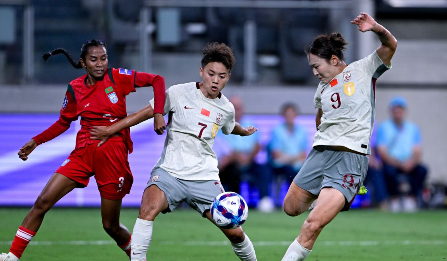 开云体育下载网页版-创造4大纪录！中国队赢球仅一夜 连获2个利好 下轮对手+时间确定