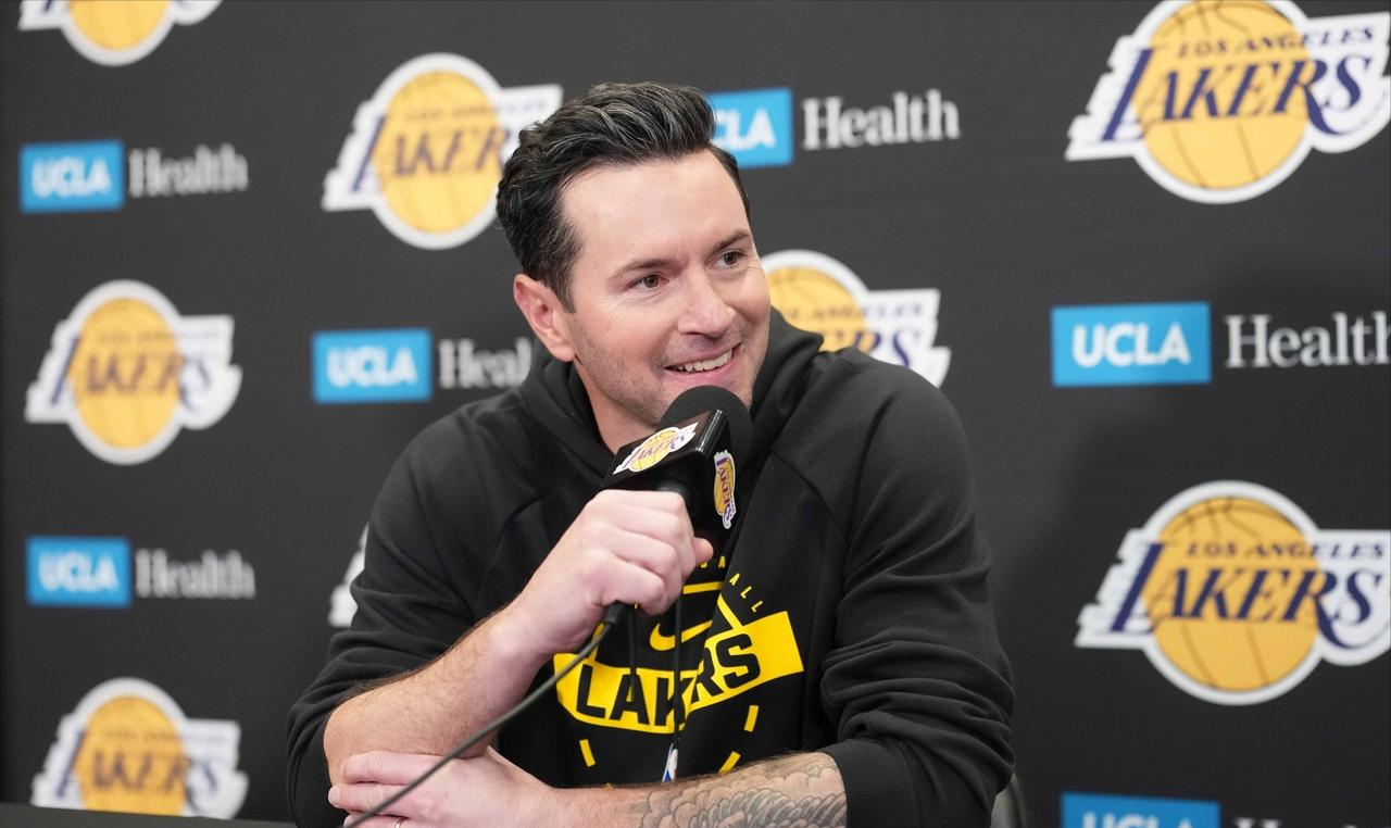 开云体育下载APP-湖人11月以来首次，雷迪森高度评价，两人发挥功不可没