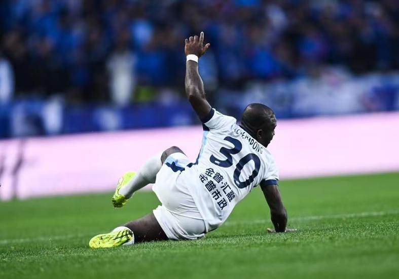 开云体育下载网址-中超第2轮大预测：京鲁战平！蓉城两连胜 大连首胜！铜梁龙赢铁人